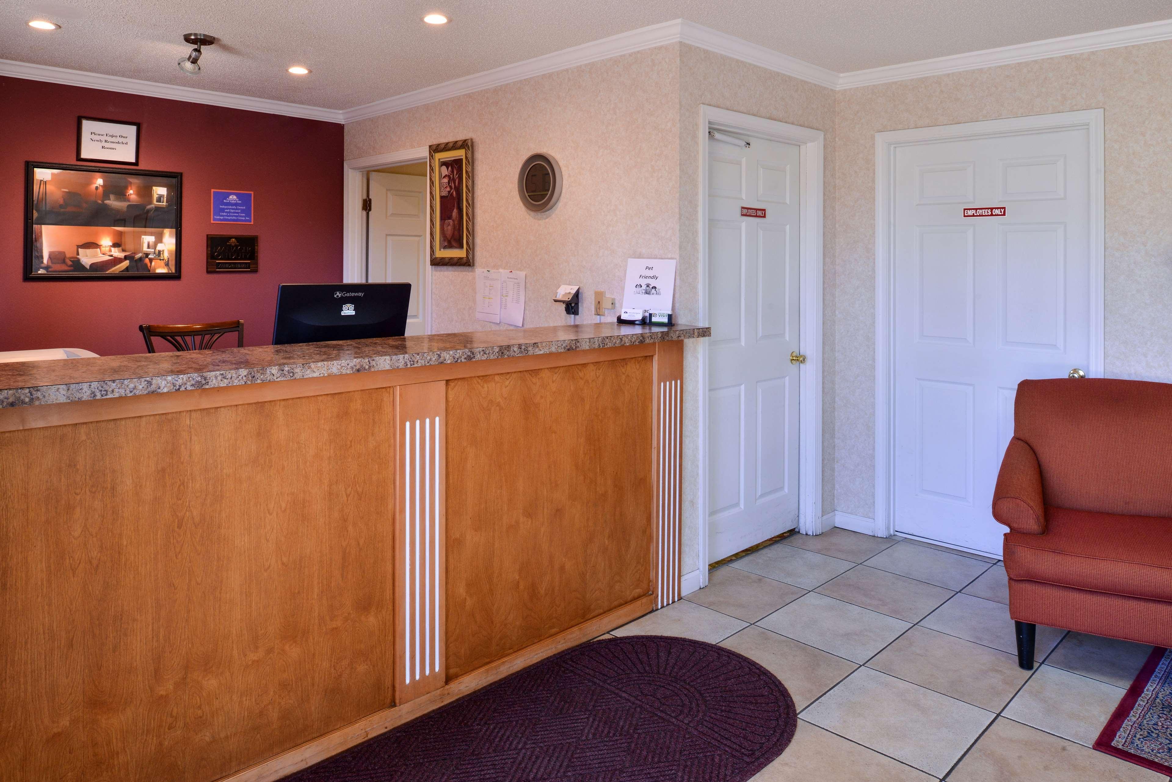Americas Best Value Inn Blytheville Exterior foto